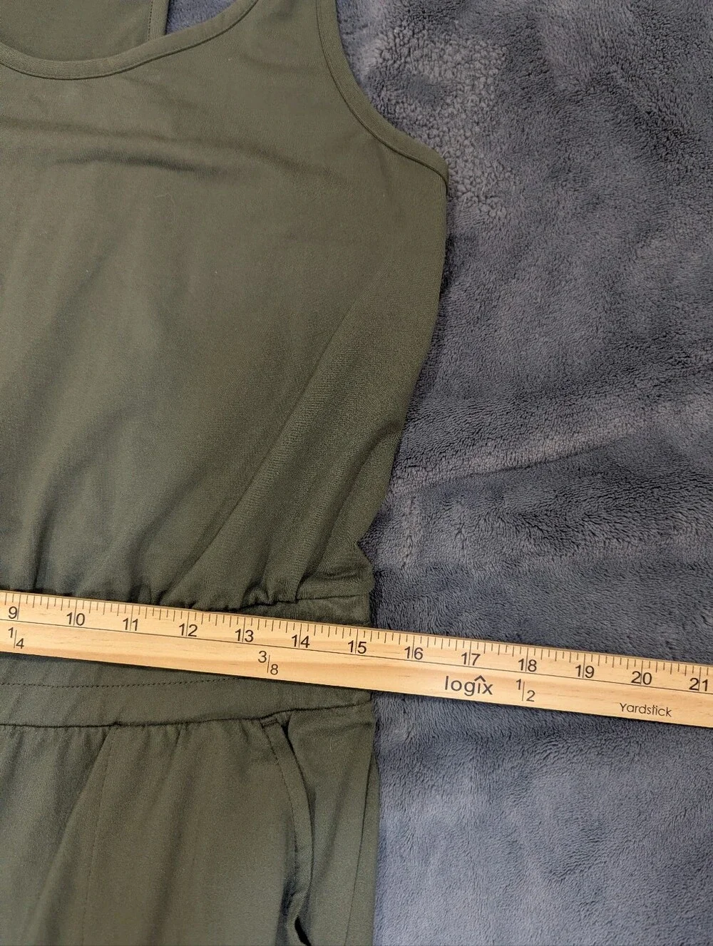 Nike Yoga Dri-FIT Racerback Jumpsuit Green Tank Women's Size Medium With Pockets
